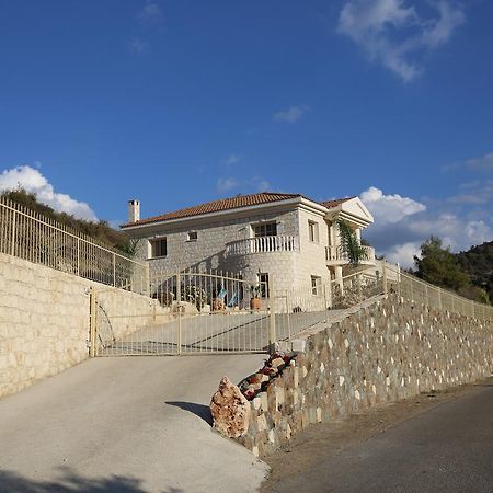 Villa Melyia Kato Pyrgos Room photo
